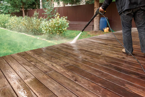 Best Fence Cleaning  in Strathmore, NJ